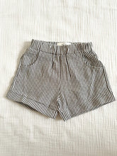 Load image into Gallery viewer, Shorty Stripe
